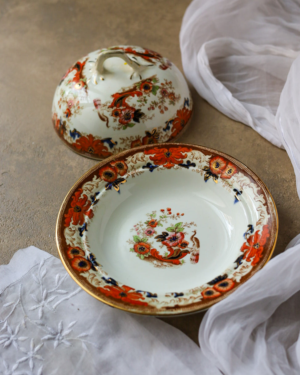 Portamuffin in porcellana inglese