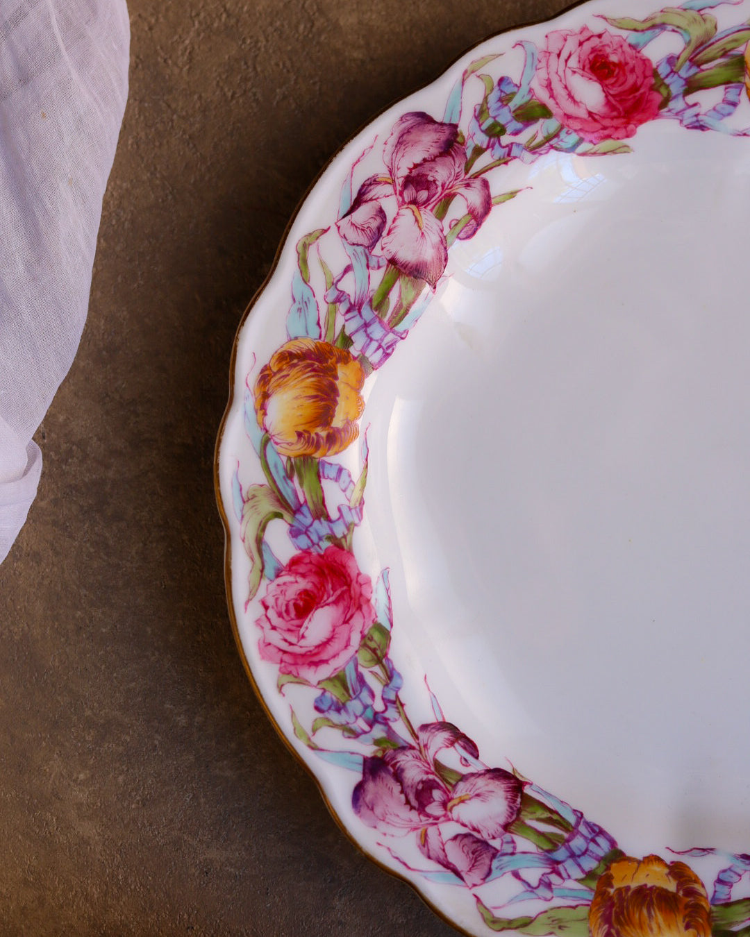 Sei piatti royal wordcester con fiori ripassati a mano