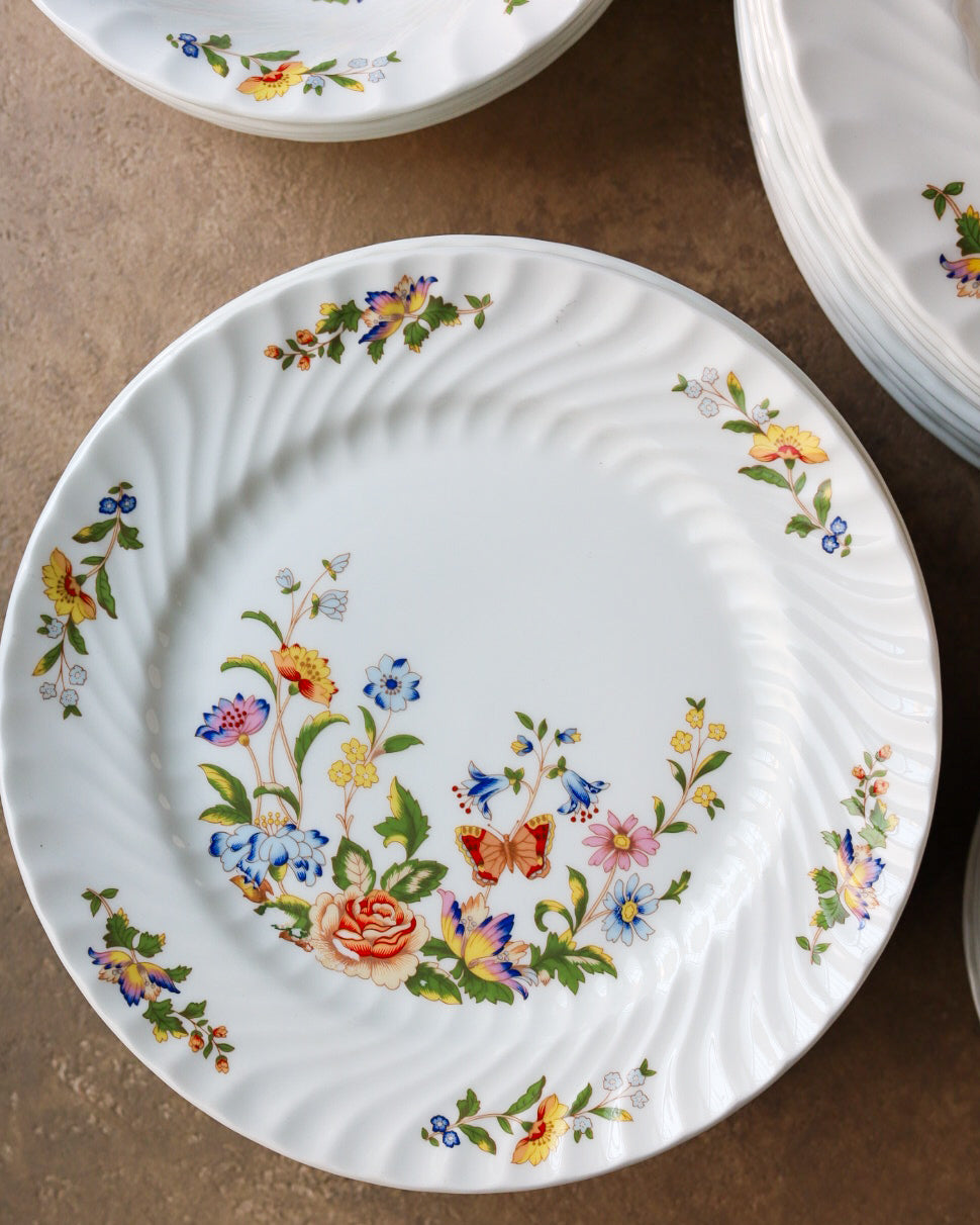 Servizio piatti da 11 posti tavola con piatti doppi aynsley decoro cottage garden