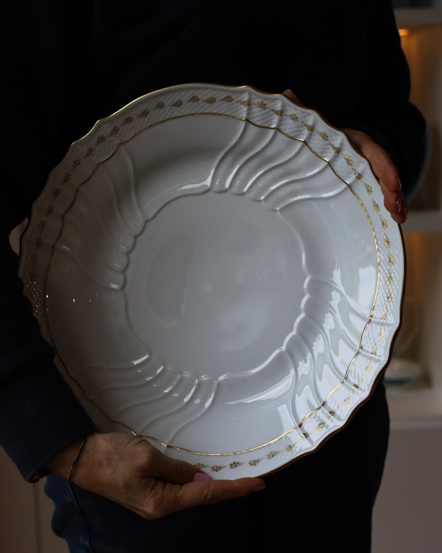 Servizio da 12 di piatti completo Richard Ginori Vecchio Ginori con fiori oro