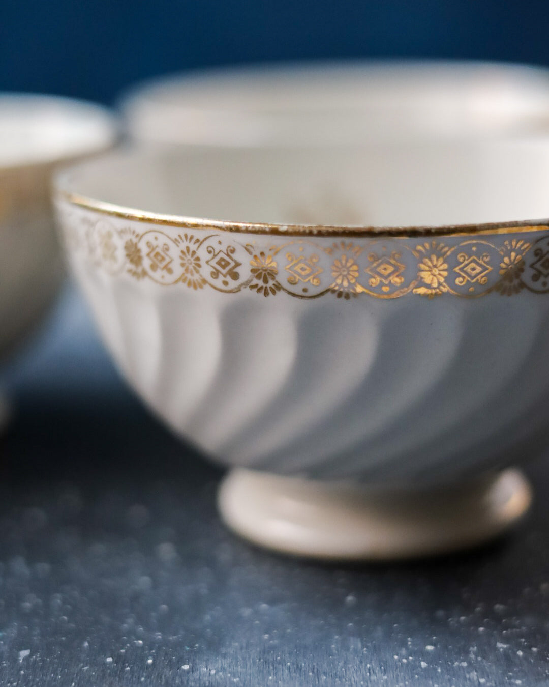 Set tre ciotole francesi con decoro oro