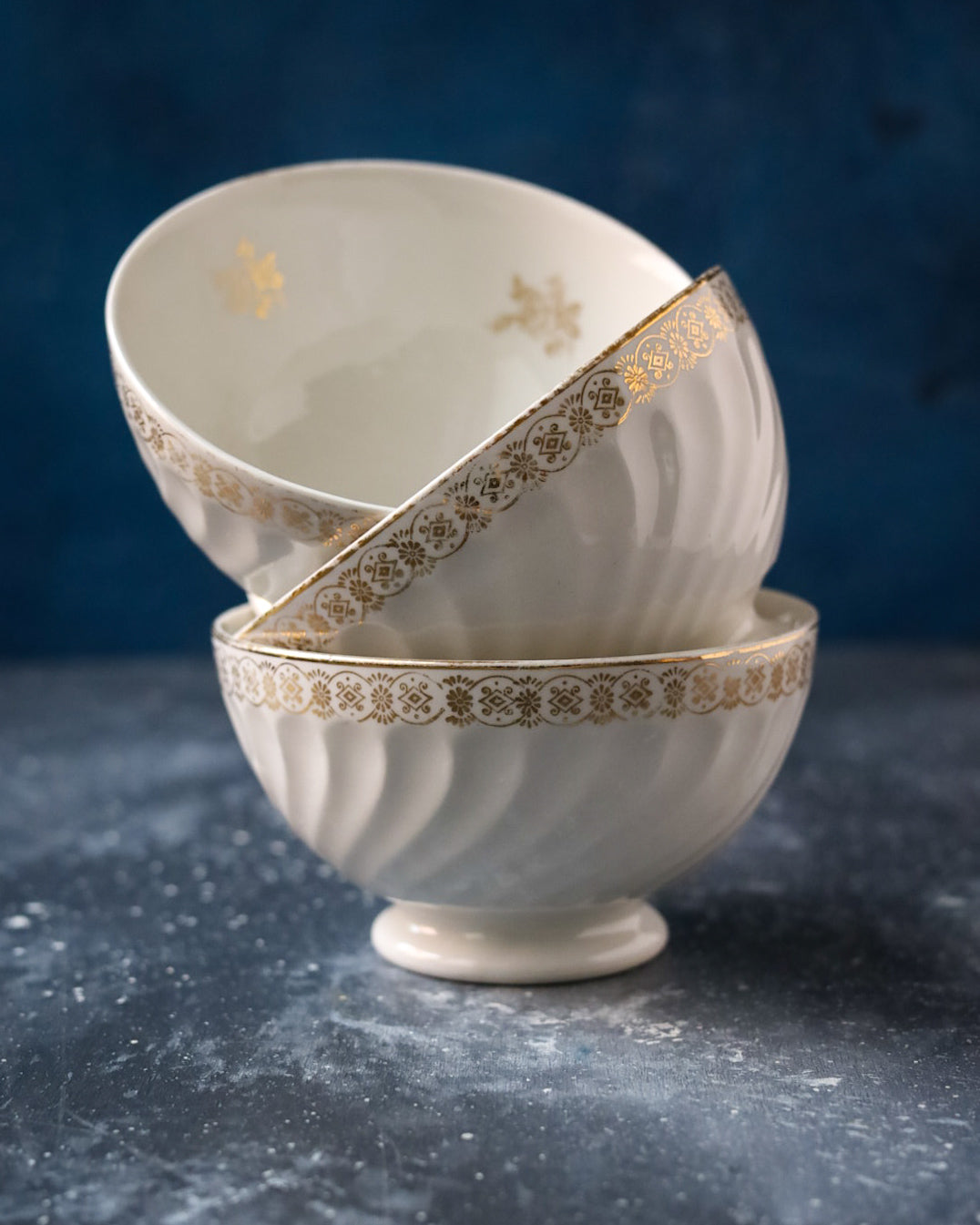 Set tre ciotole francesi con decoro oro