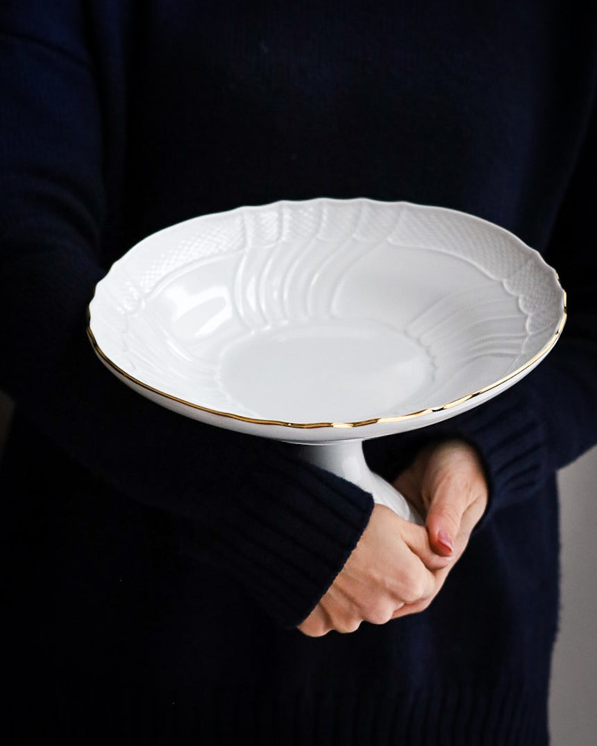 Alzatina in porcellana bianca Vecchio Ginori con bordo oro