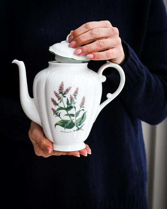 Caffettiera ginori laveno forma rilievo con fiori