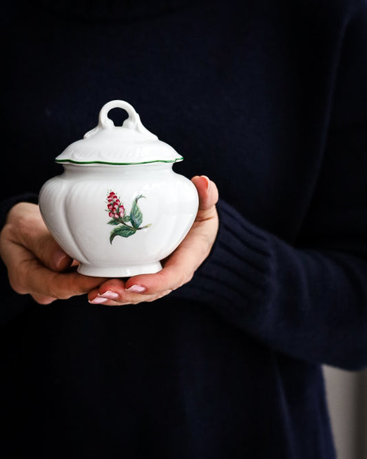 Zuccheriera ginori laveno forma rilievo con fiori