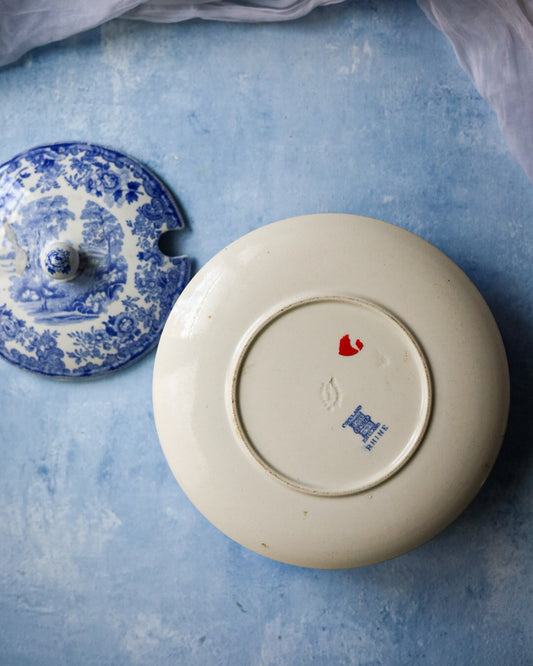 Salsiera tonda spode con coperchio paesaggio transfer