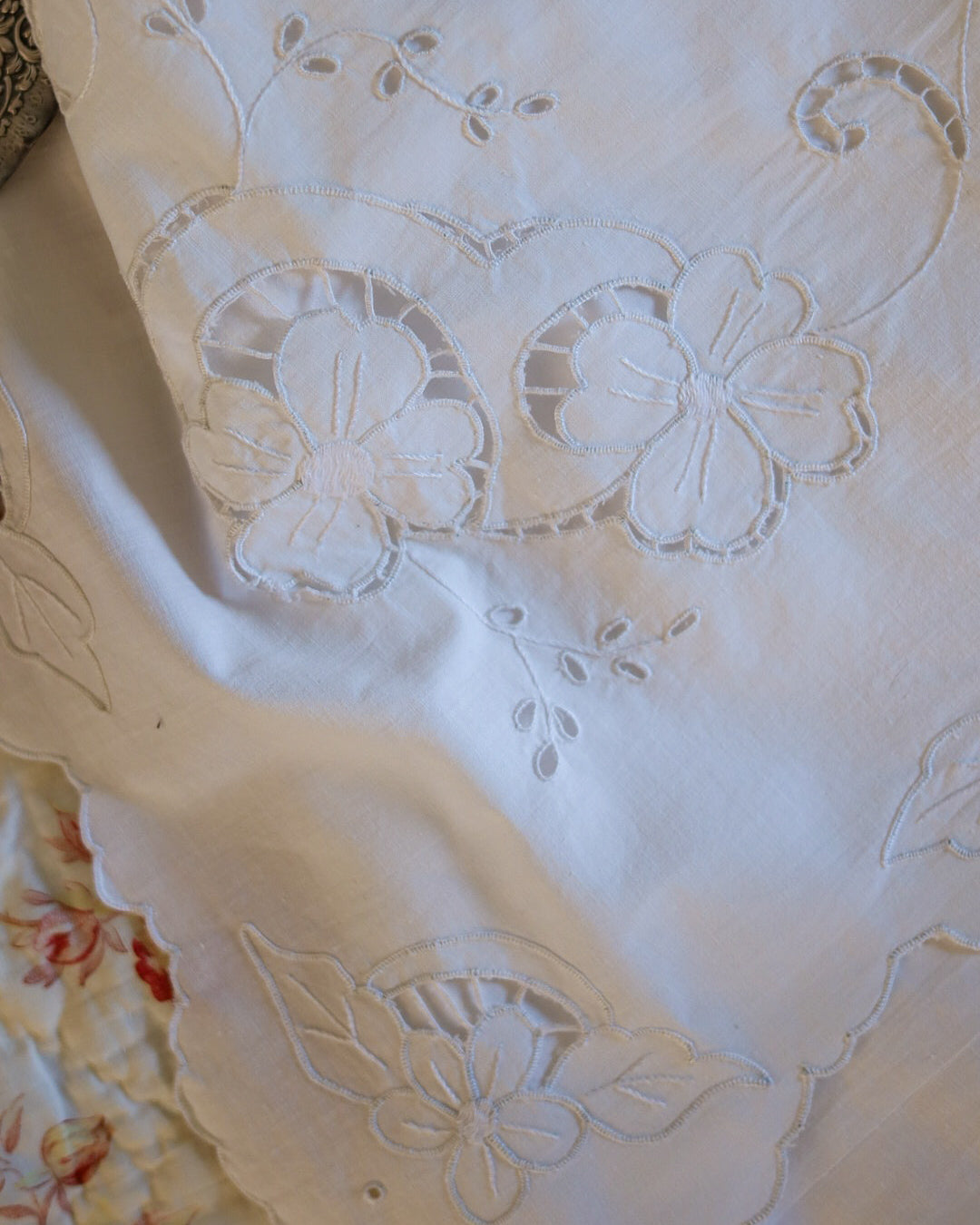 Lenzuolo in lino bianco francese matrimoniale con 4 federe