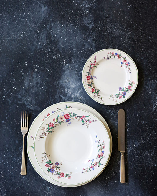 Grande servizio di piatti da sei wedgwood decoro hathaway