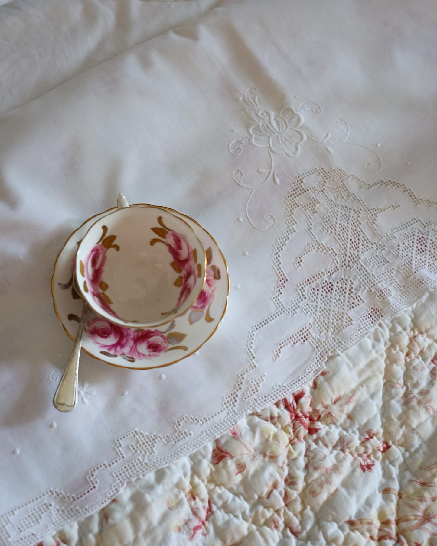 Lenzuolo matrimoniale in lino e sfilato siciliano