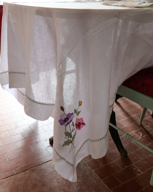 Tovaglia in lino ricamata con ranuncoli con 12 tovaglioli