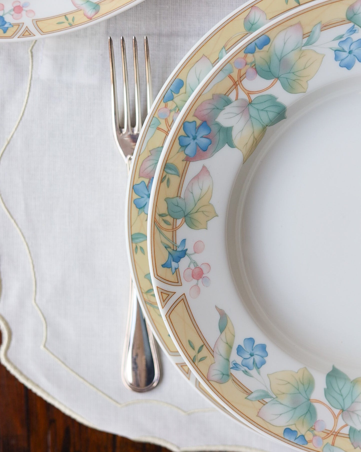 Servizio di piatti da 12 completo Richard Ginori Impero decoro con fiori pastello