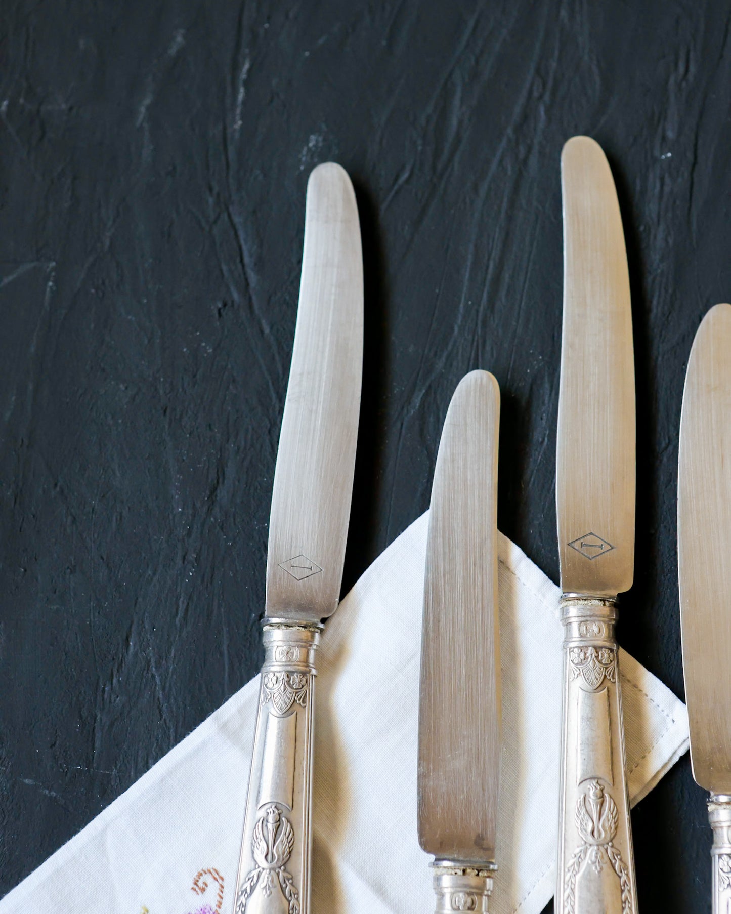 Set sei coltelli da pasto lega d'argento francese con aquila
