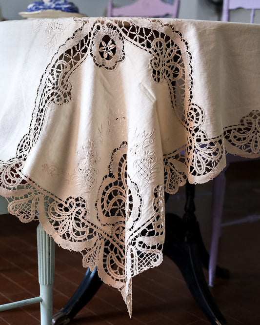 Tovaglia in Lino con Pizzo a Tombolo — 12 Tovaglioli — cm 256×168