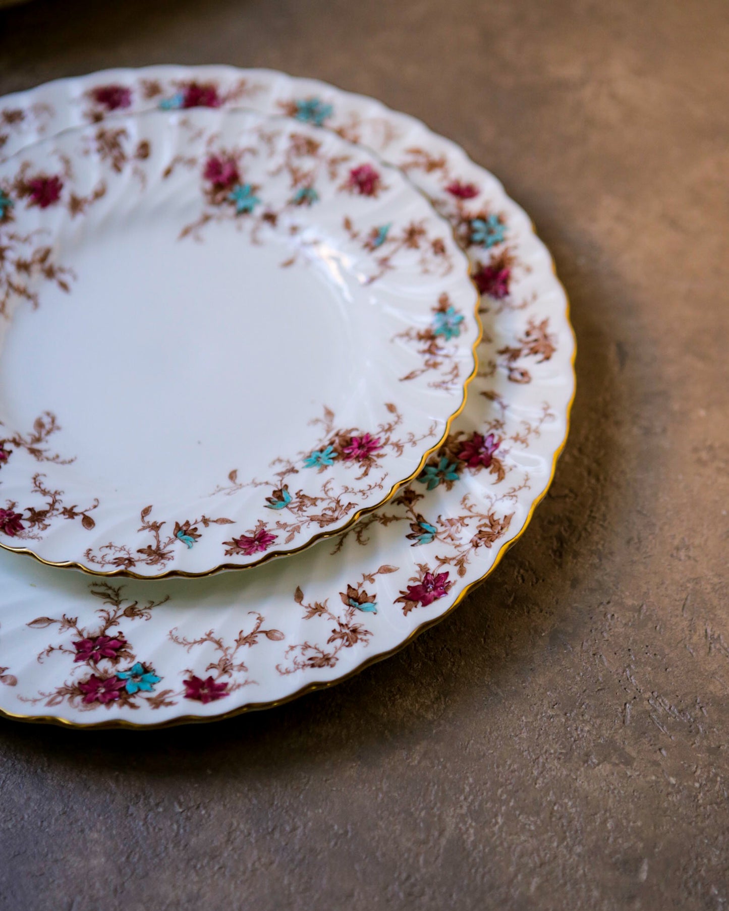 Set da 6 + 6 piatti Minton decoro ancestral