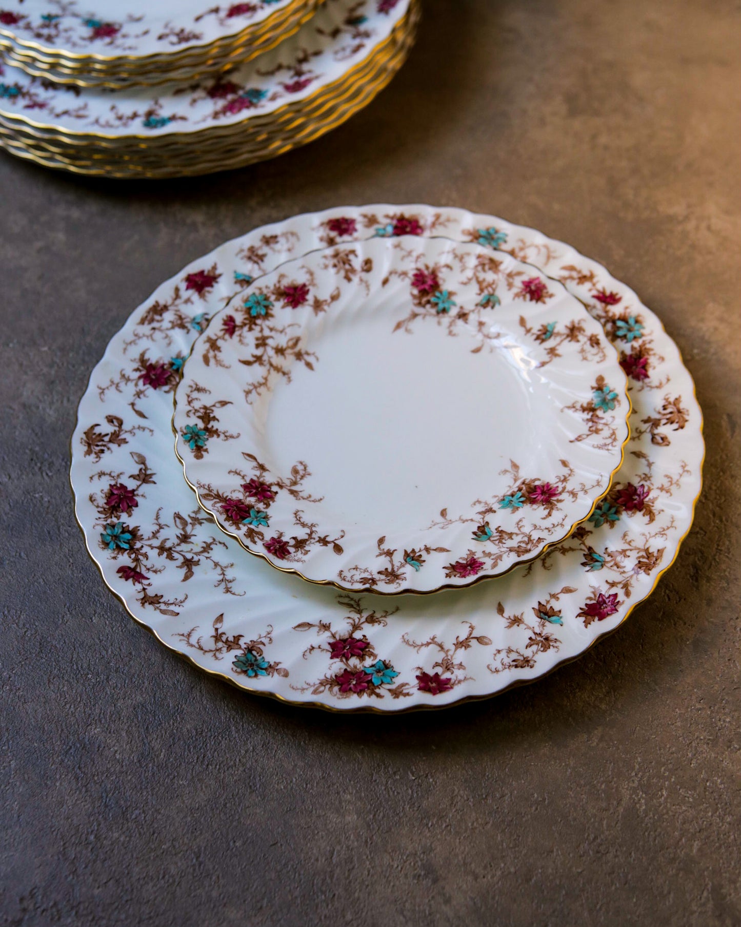 Set da 6 + 6 piatti Minton decoro ancestral