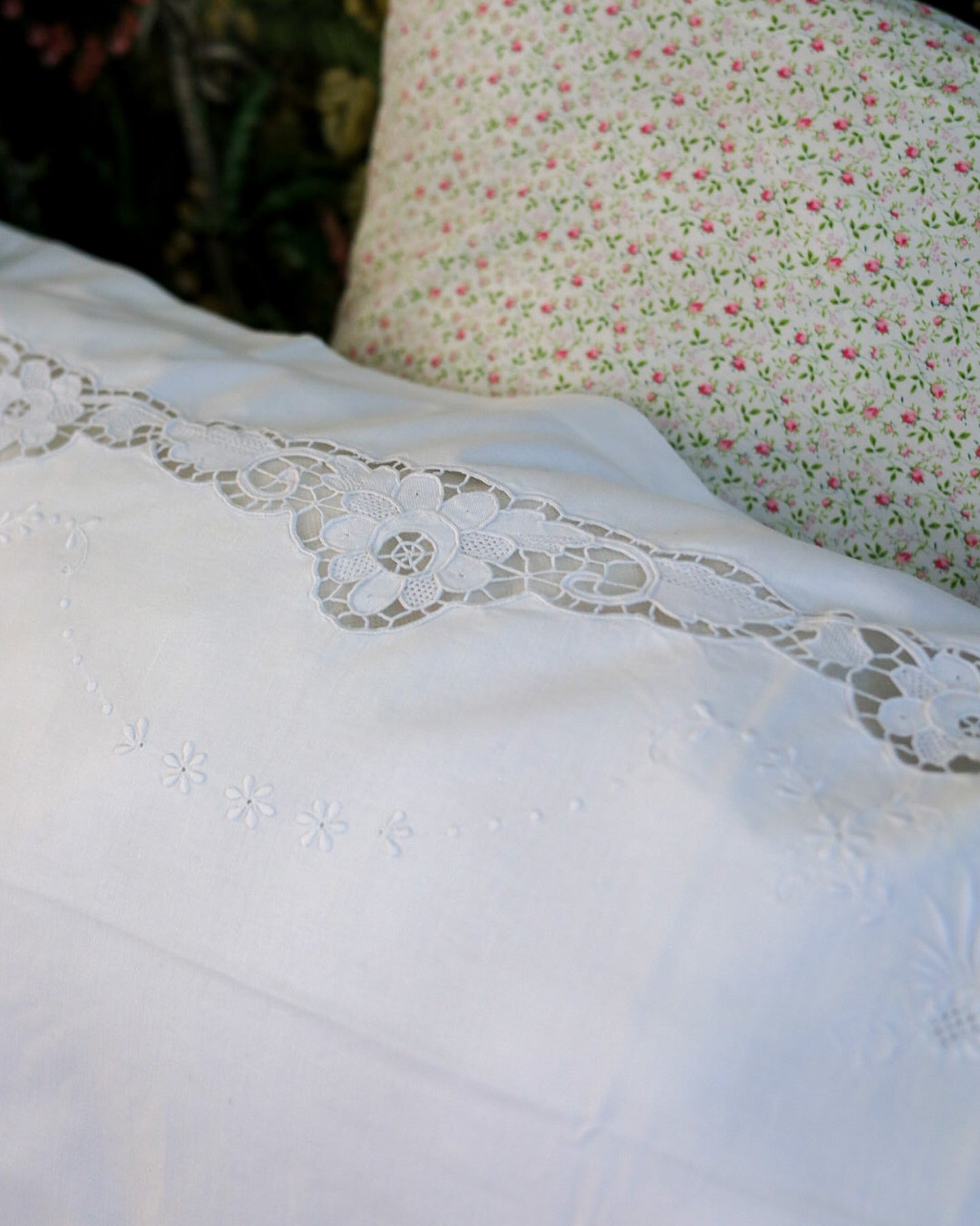 Lenzuolo matrimoniale misto lino con inserto pizzo di burano