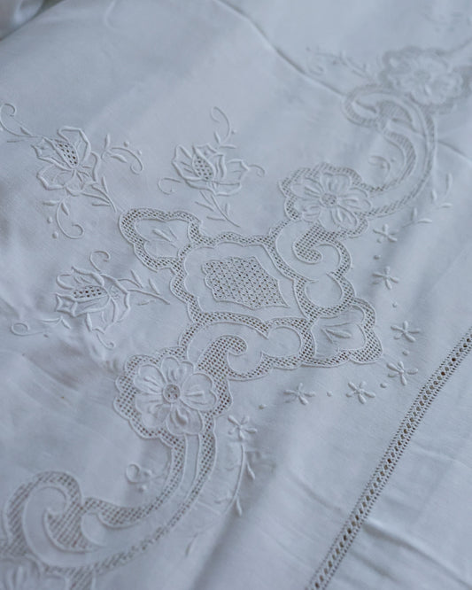 Lenzuolo matrimoniale in lino con federe in sfilato siciliano