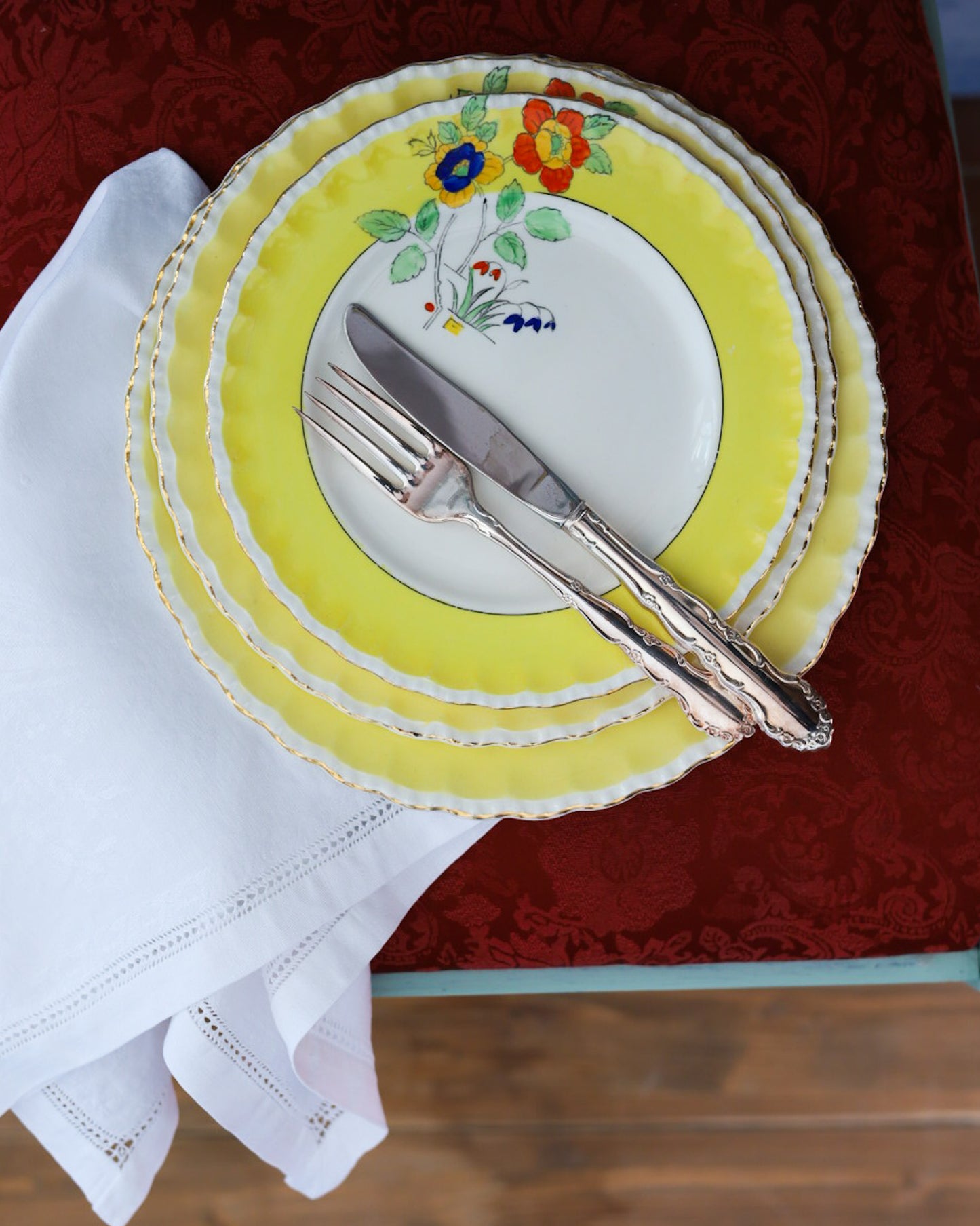 Servizio piatti da 11 coperti porcellana inglese bordo giallo primi 900