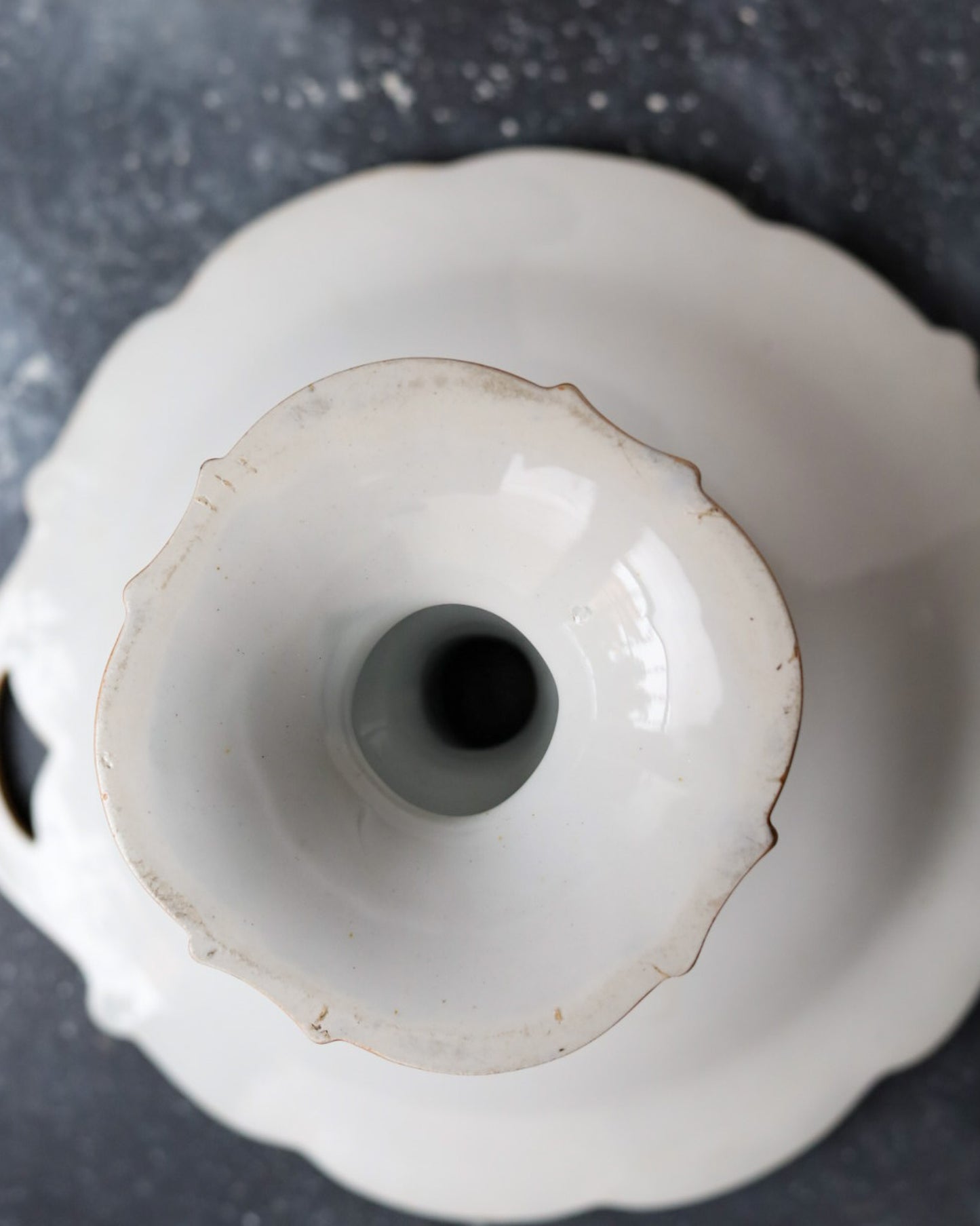 Alzatina su Piedistallo in Bone China - Blu Cobalto e Oro - Stile Rococò - Inghilterra