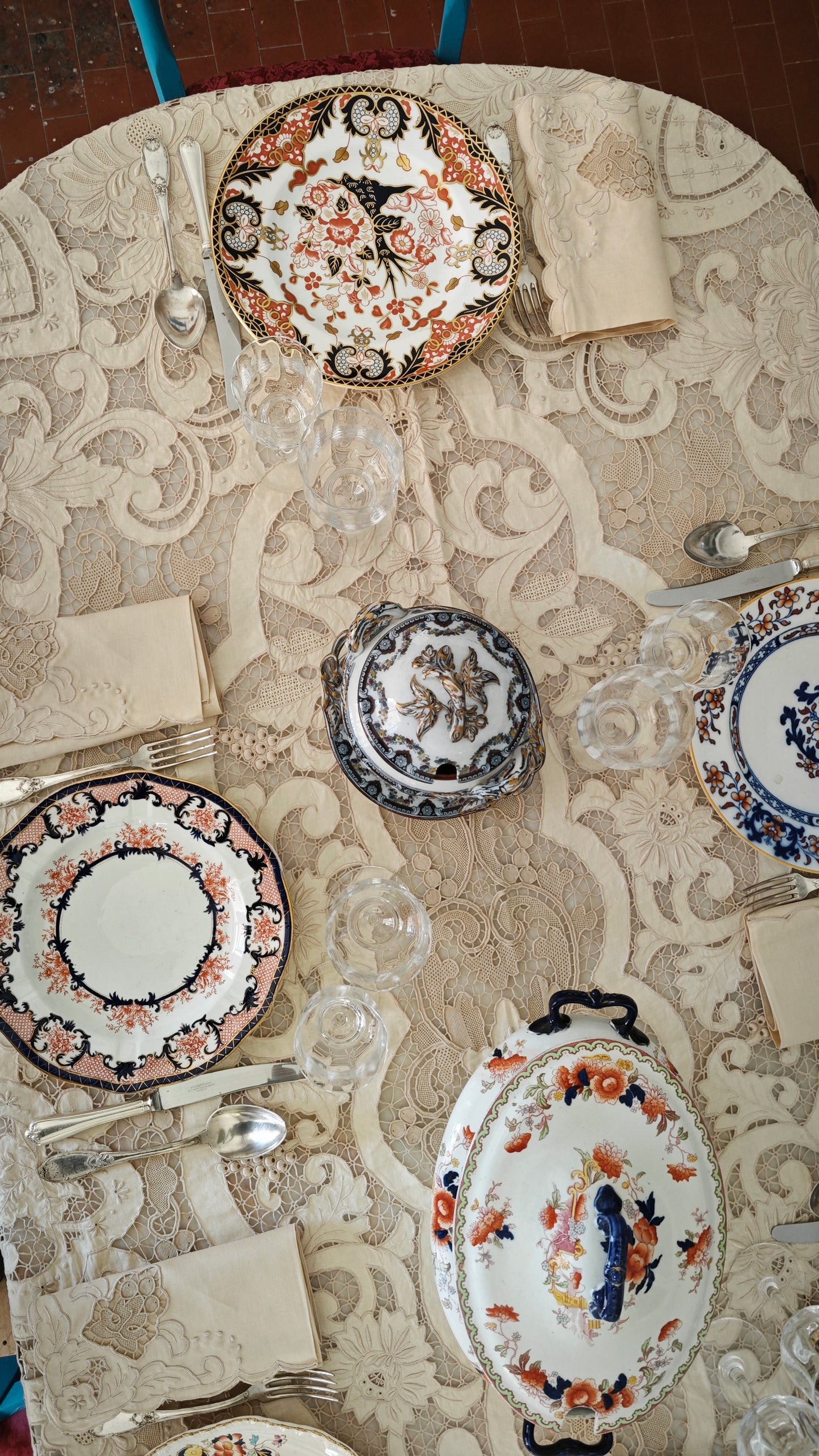 Tovaglia intaglio e burano