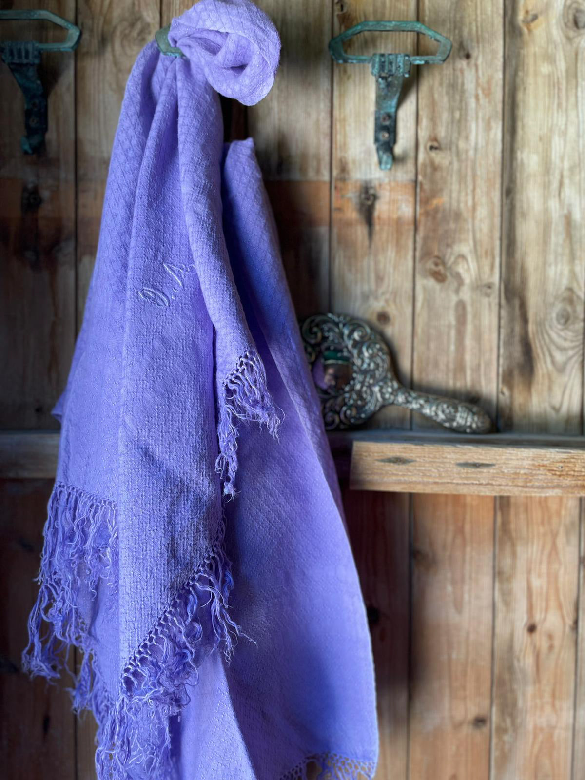 Coppia asciugamani in cotone di fiandra con frange a mano colorati