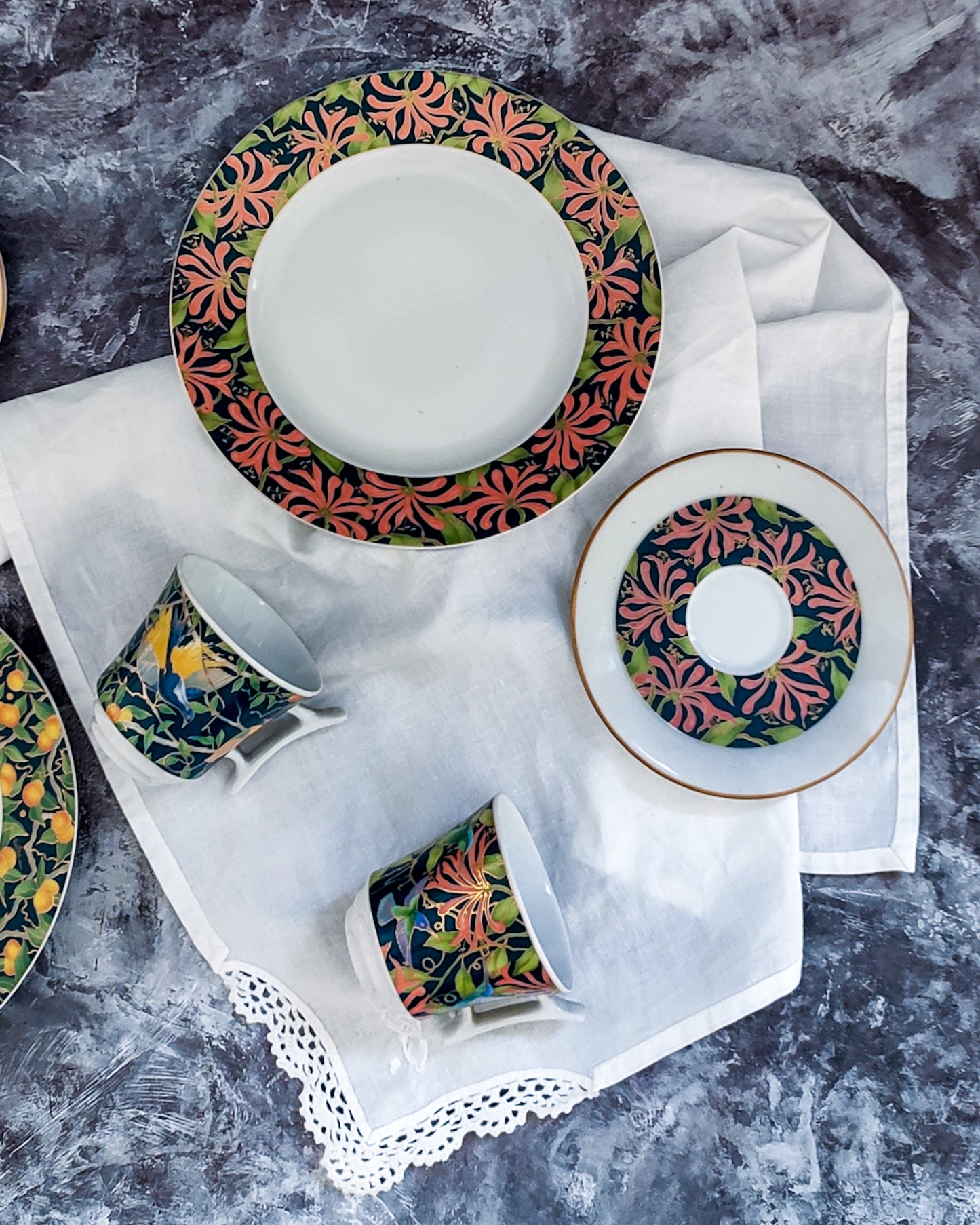 Coppia tazzine caffè rosenthal con uccelli del paradiso rosso verdi