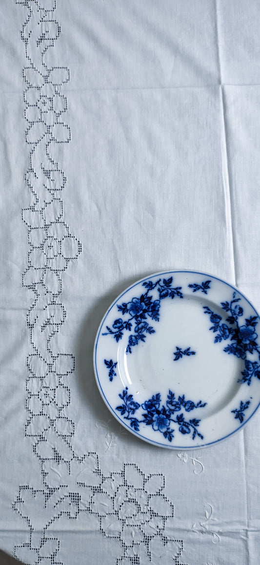 Tovaglia in lino bianco rettangolare e sfilato siciliano