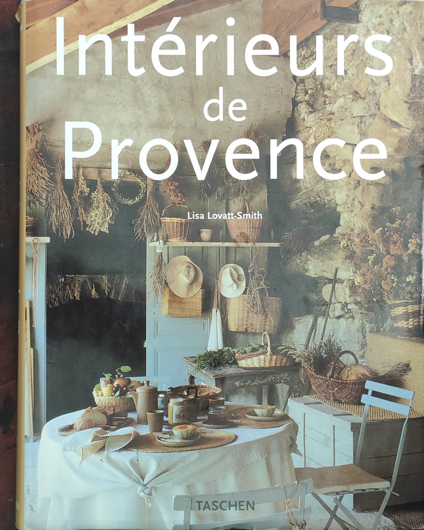 Libro arredamento: interieur de Provence