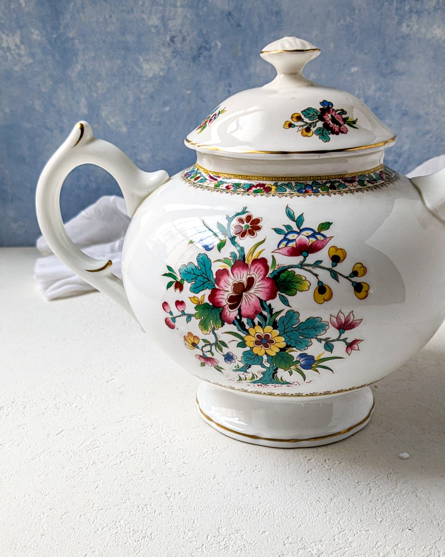 Teiera coalport decoro ming rose
