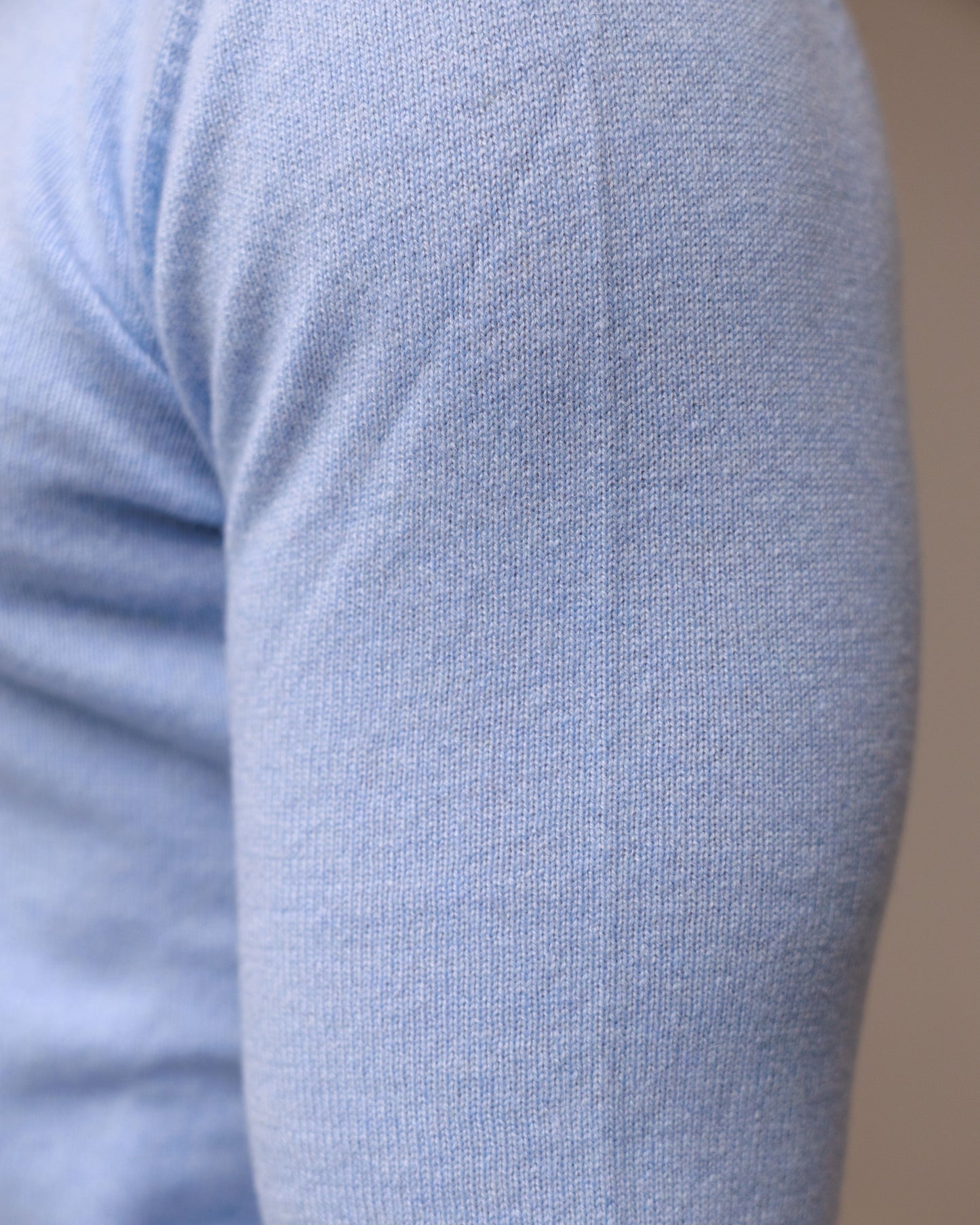 Maglia girocollo uomo in 100% cachemire cariaggi