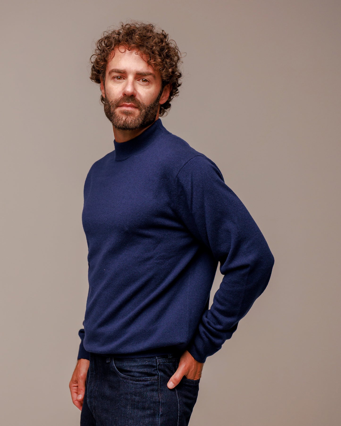 Maglia collo alto uomo in 100% cachemire cariaggi