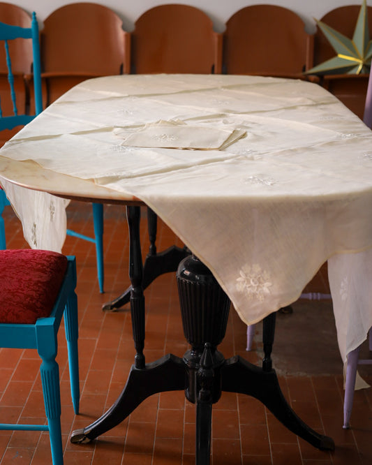 tovaglia da tè in bisso di lino con fiori e 6 tovaglioli