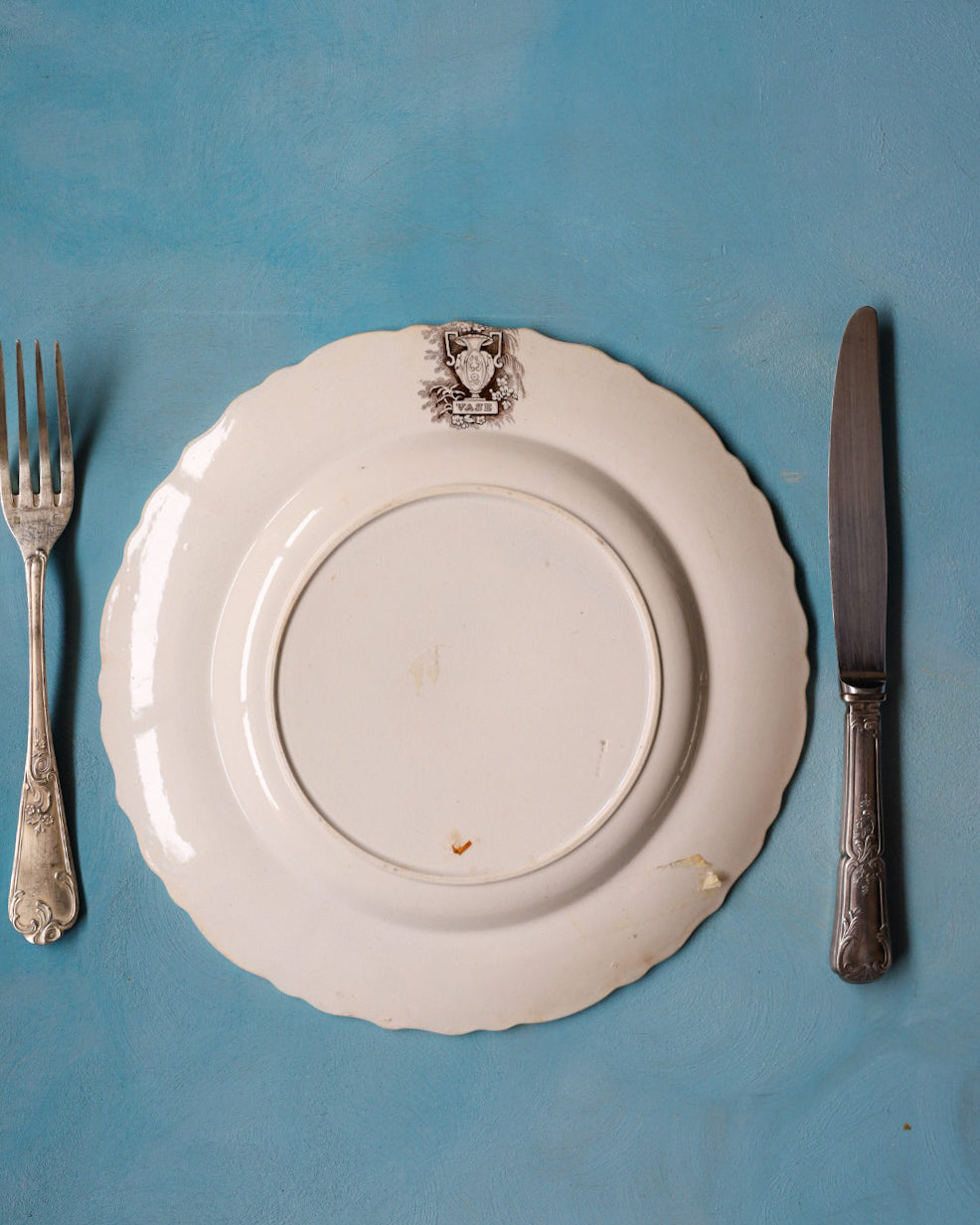 Set di 6 Piatti in Terraglia Inglese con Decorazione Transferware Marrone – Primo Ottocento