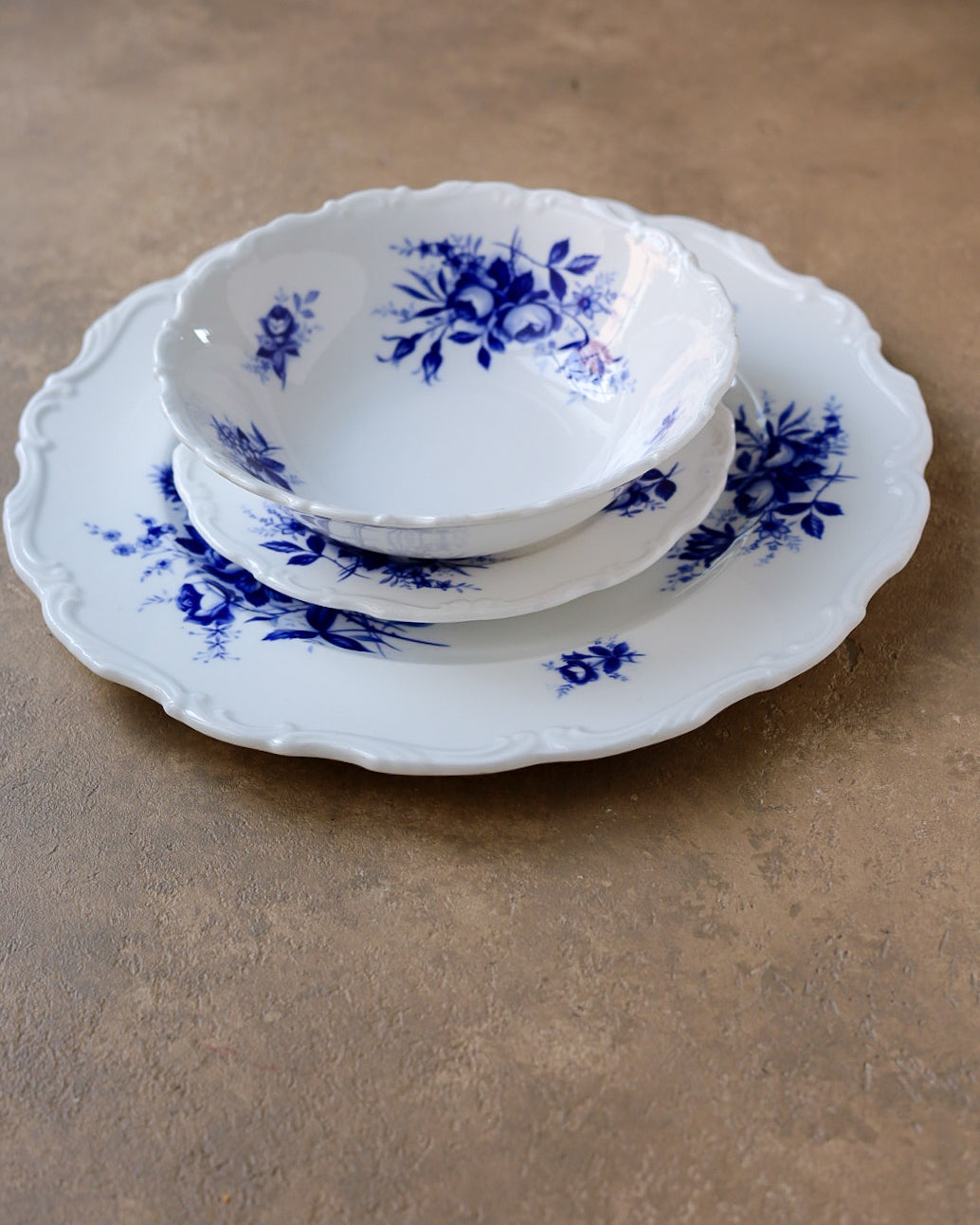Servizio di piatti in bone china Royal Albert, modello Connoisseur, 24 pezzi, anni ‘60