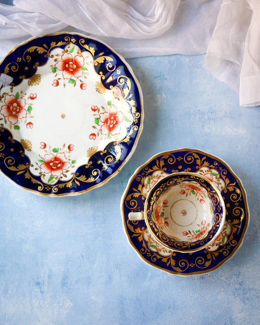 Trio tazza da tè 800 con fiori rossi