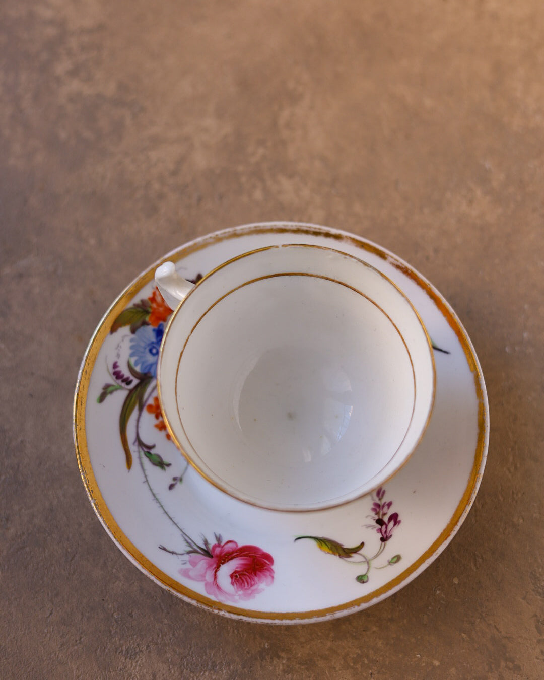 Tazza da tè con piattino in porcellana Spode, forma London, fiori dipinti a mano, Inghilterra, primi dell’800