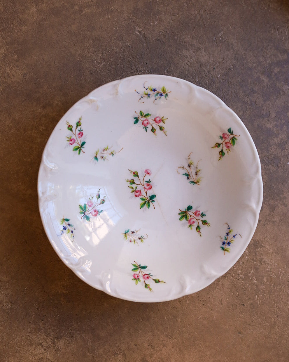 Set dolce piattini e alzatina in Porcellana Francese a Fiori Dipinti a Mano – Metà '800