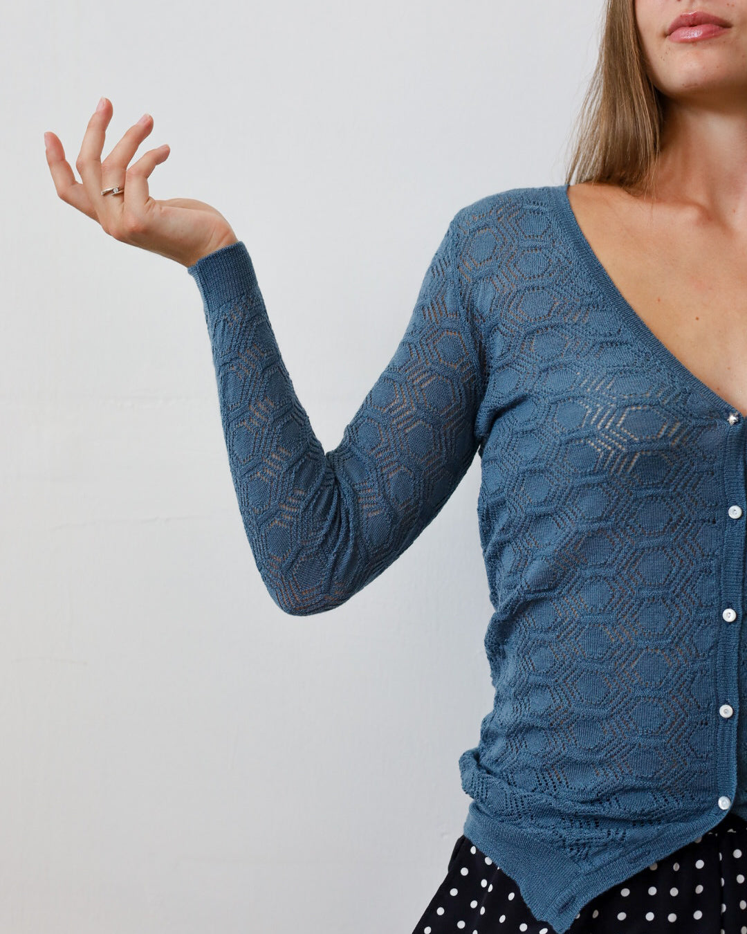 TUYOU 23.23 — Cardigan in Pizzo di Lana ExtraFine Merino — Zegna Baruffa, Maglificio Veneto, Made in Italy