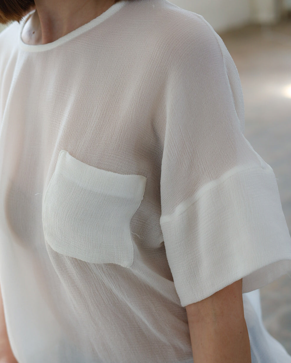 LOVE 35.35 — T-shirt in Tripla Georgette di Pura Seta — Manifattura Marchigiana, Made in Italy