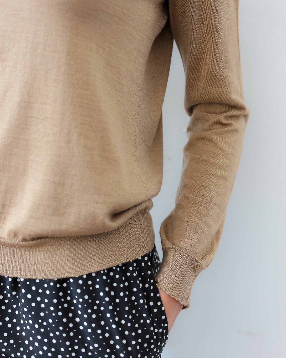 LISE 24.24 — Maglia Manica Lunga in Cashmere e Seta — Filato Cariaggi Jaipur, Maglificio Veneto, Made in Italy