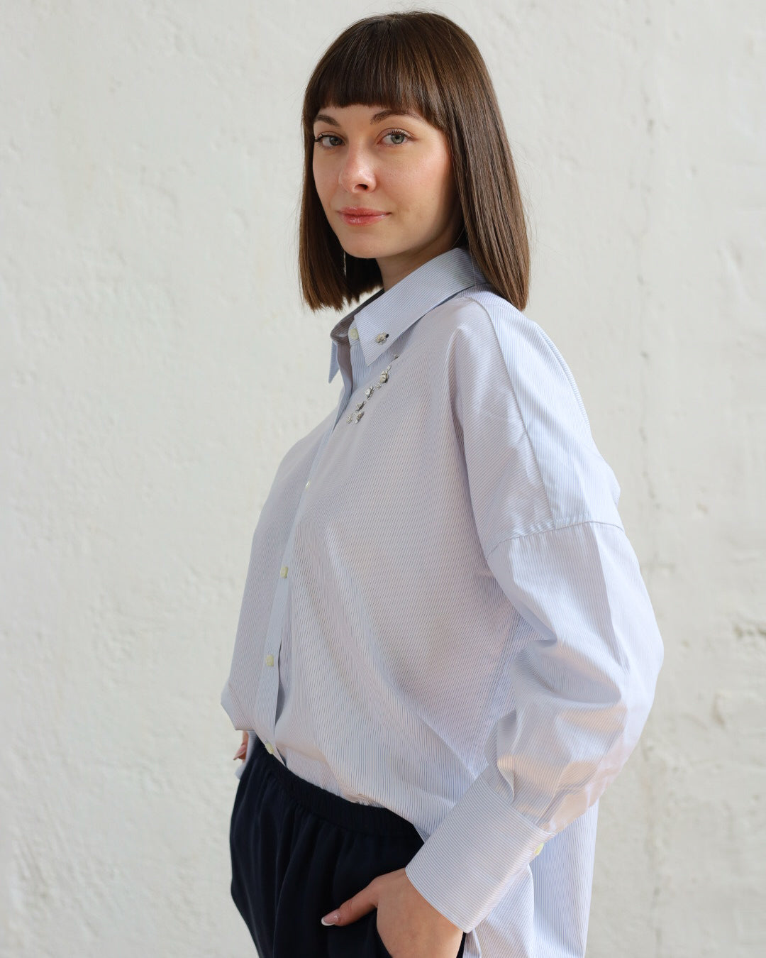 Camicia Donna in Popeline di Cotone Stampato — EdizionCamicia in cotone a righe — Ricamo a mano, Manifattura Artigianale Made in Italye Limitata (Copia)