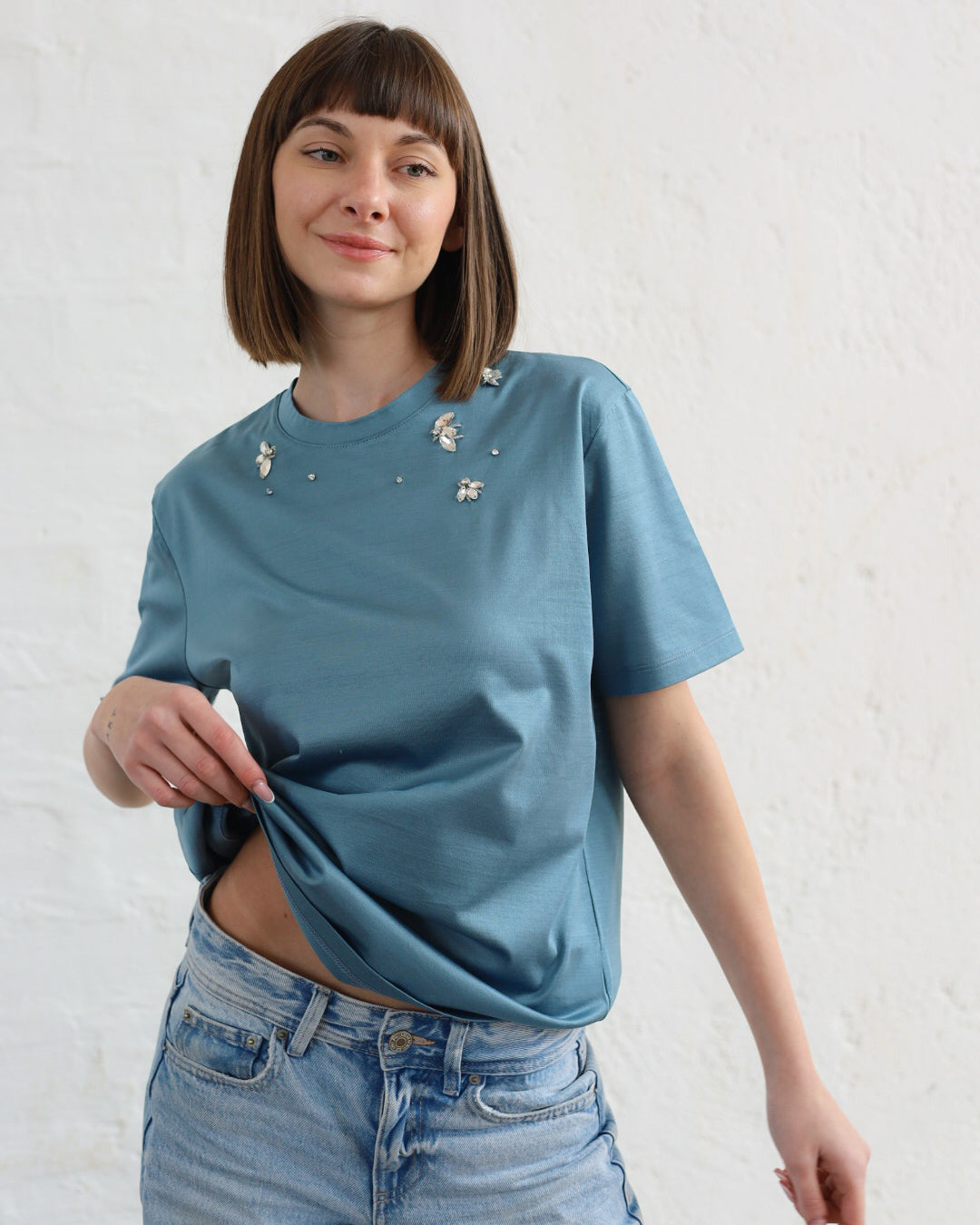 HY 33.33 — T-shirt in Cotone Filo di Scozia — Ricamo a Mano, Manifattura Made in Italy