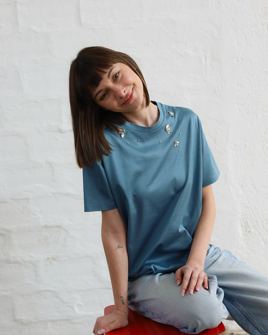 HY 33.33 — T-shirt in Cotone Filo di Scozia — Ricamo a Mano, Manifattura Made in Italy