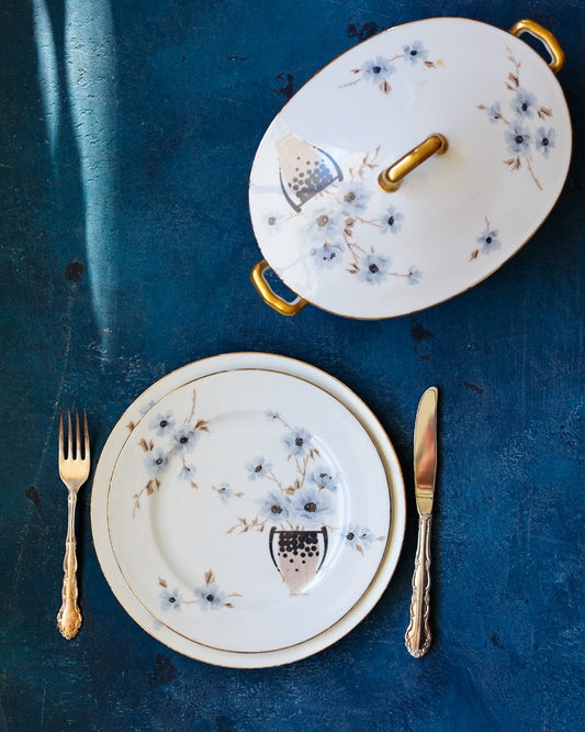 Grande servizio di piatti Limonges da 10 coperti con doppi piatti 69 pezzi