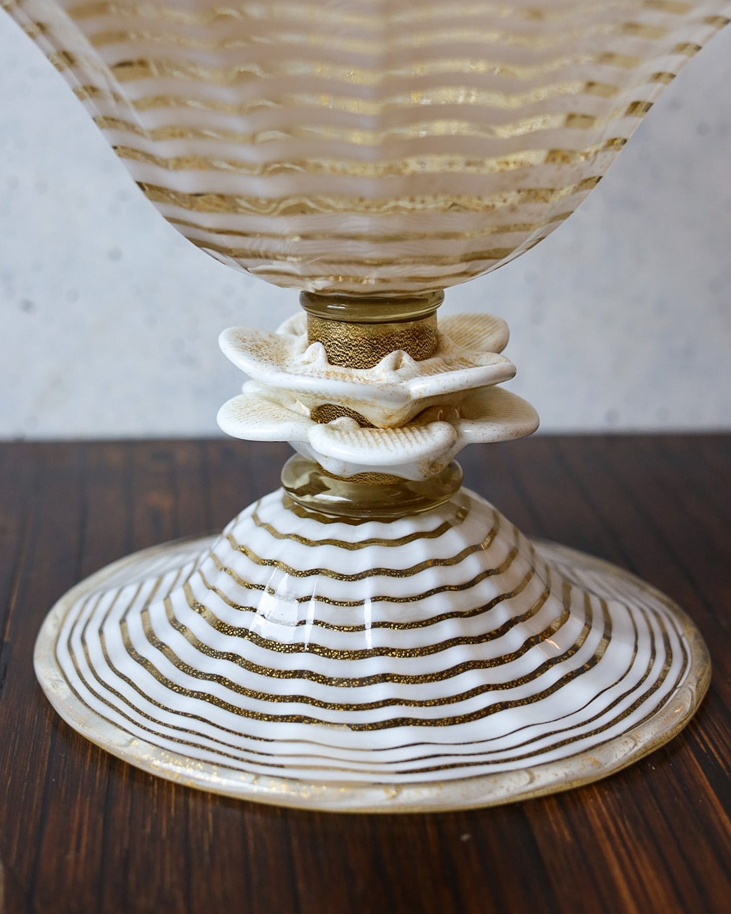 Vaso coppia Gabbiani in vetro soffiato righe bianche e oro zecchino