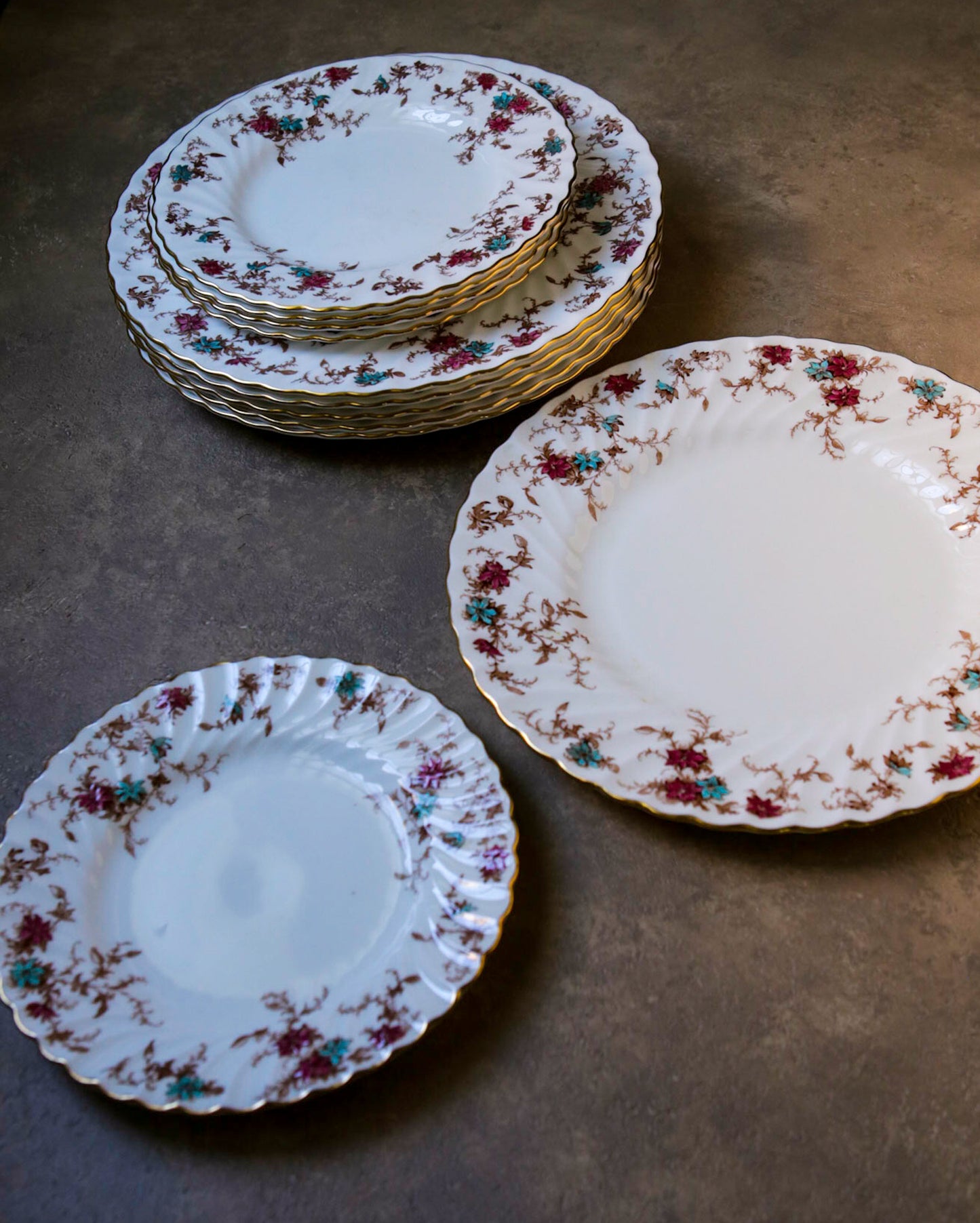 Set da 6 + 6 piatti Minton decoro ancestral