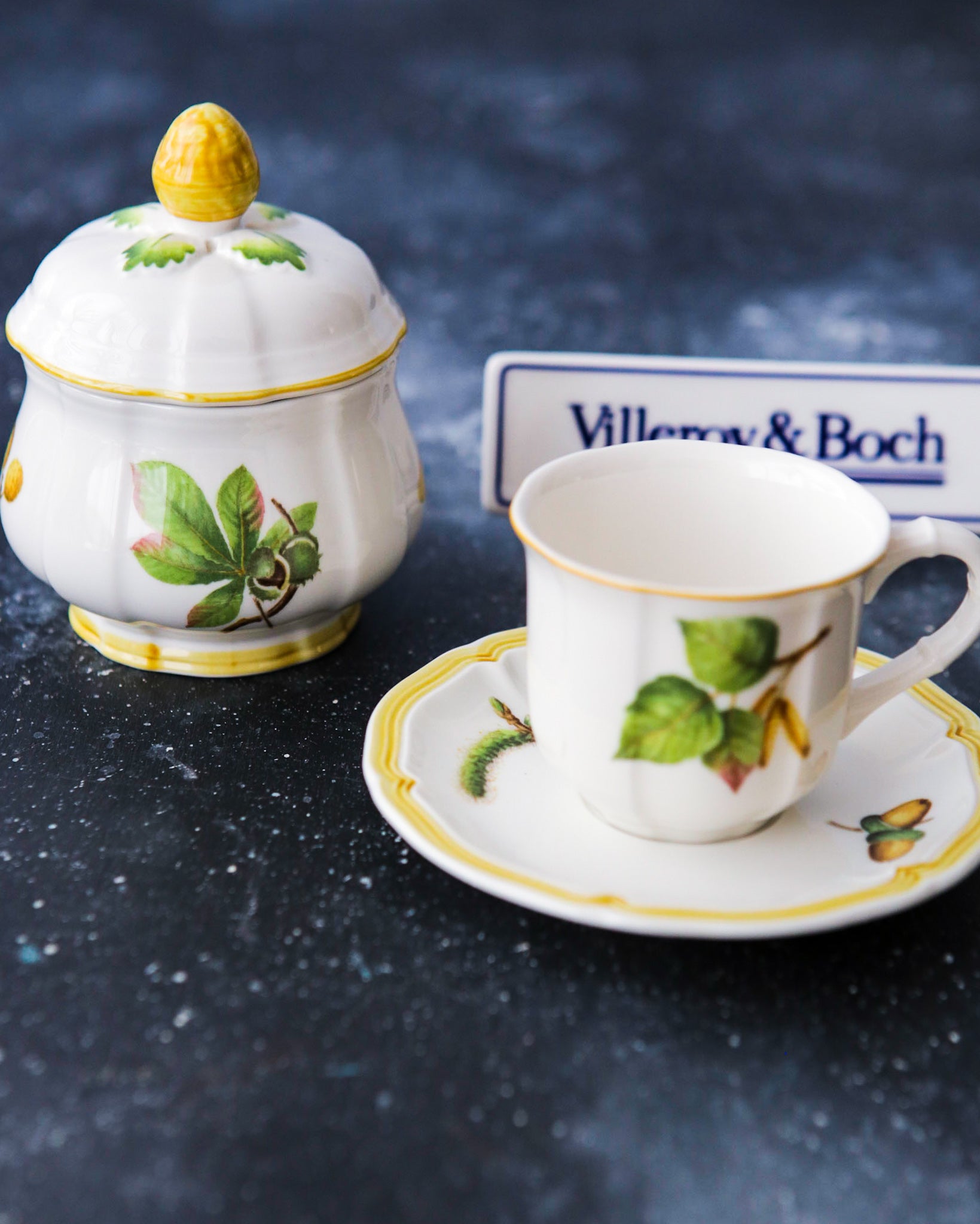 Villeroy & Boch La Classica Contura Zuckerdose / Marmeladendose 250ml A U S L A U F Villeroy & Boch La Classica Contura Zuckerdose / Marmeladendose 250ml A U S L A U F