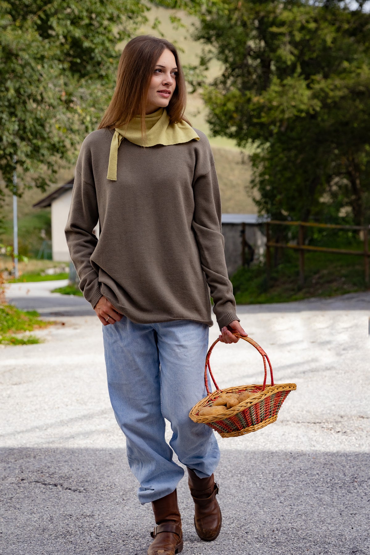 ROSA 22.22 — Maglia girocollo in lana vergine Botto Giuseppe 140s, finezza 7 — Laboratorio artigianale veneto, Made in Italy