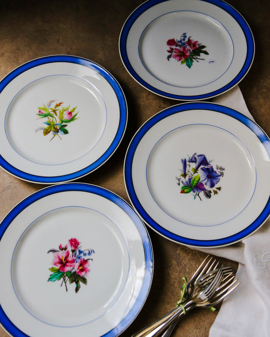 Set piatti dolce con fiori dipinti a mano