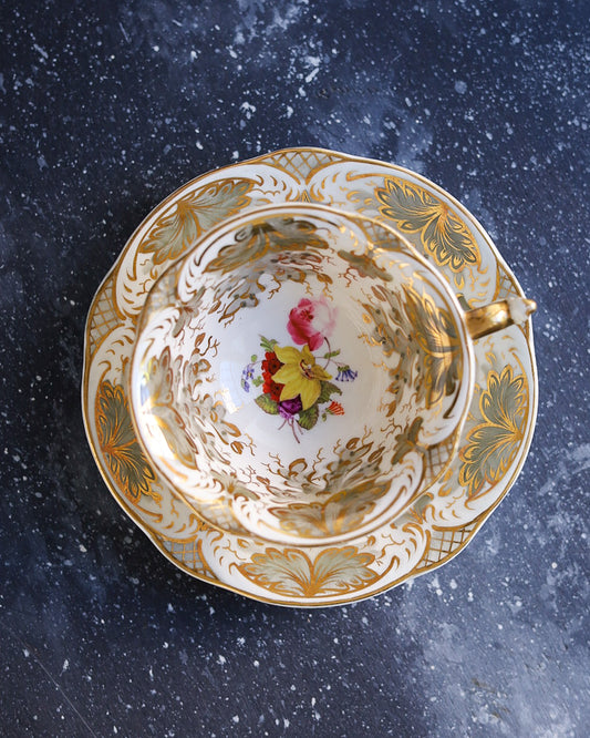 tazza antica primi 800 dipinta a mano decoro grigio e oro e bouquet